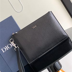 Di.or Pouch Black Oblique Galary Calfskin