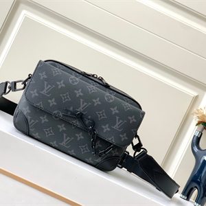 L.V Steamer Messenger Bag Monogram Eclipse M46795