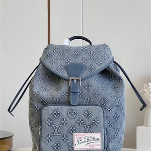 L.V Montsouris Backpack Monogram Washed Denim M22534
