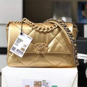 Cha.nel 19 Handbag Goatskin Gold Double C Metal Gold AS1160