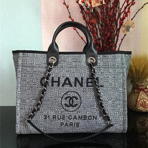 Cha.nel Deauville Large Shopping Bag Mixed Fibers Gold Tone Metal Black A66941