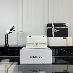 Cha.nel Small Classic Flap Bag Grained Calfskin Gold Tone Metal White 01117 (Flap Edge Stitch)