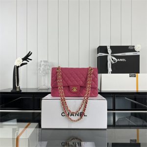 Cha.nel Medium Classic Flap Bag Grained Calfskin Gold Tone Metal Fuchsia 01112