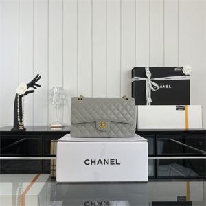 Cha.nel Medium Classic Flap Bag Grained Calfskin Gold Tone Metal Grey 01112 (Flap Edge Stitch)
