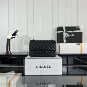 Cha.nel Medium Classic Flap Bag Lambskin Black Tone Metal Black 01112