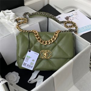Cha.nel 19 Handbag Lambskin Gold Double C Metal Green AS1160
