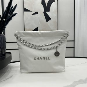 Cha.nel 22 Small Handbag Shiny Calfskin Silver Tone Metal White AS3260