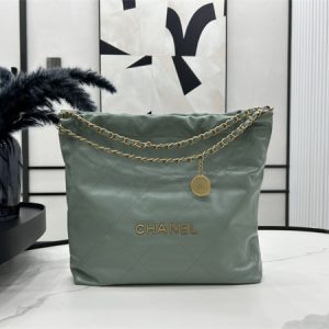Cha.nel 22 Medium Handbag Shiny Calfskin Gold Tone Metal Mint AS3261