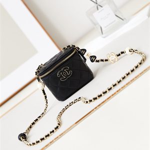 Cha.nel Vanity Case Lambskin Gold Tone Metal Black AP3230