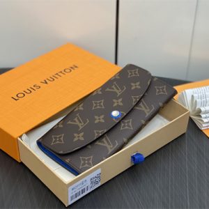 L.V Emilie Wallet Monogram Canvas Blue M82919