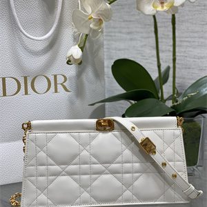 CD Caro Colle Noire Clutch with Chain Latte Cannage Lambskin Gold Tone Metal