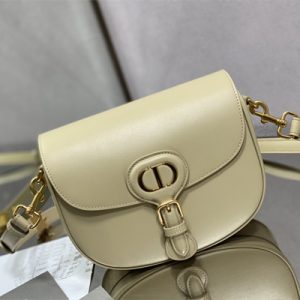 CD Medium Di.or Bobby Bag Box Calfskin Sand-Colored