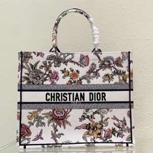 CD Large Book Tote Jardin Botanique Embroidery White Multicolor