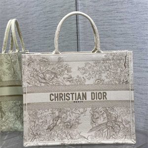 CD Large Book Tote Jardin d'Hiver Embroidery White And Gold Tone
