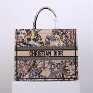 CD Large Book Tote Jardin d'Hiver Embroidery Beige Multicolor