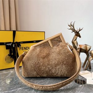 Fen.di FIRST MEDIUM Beige Sheepskin Bag