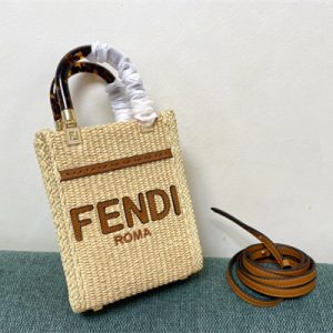 Fen.di MINI SUNSHINE SHOPPER In Natural Straw