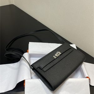 Kelly Classique To Go wallet Epsom Leather Silver Tone Metal In Black Color HS