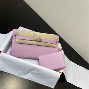 Kelly Classique To Go wallet Epsom Leather Gold Tone Metal In Mauve Sylvestre Color HS