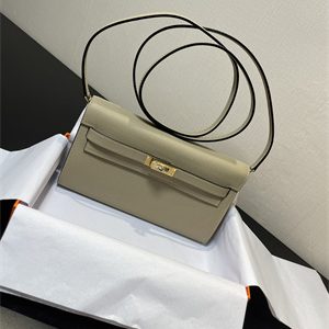 Kelly Classique To Go wallet Epsom Leather Gold Tone Metal In Trench Color HS