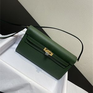Kelly Classique To Go wallet Epsom Leather Gold Tone Metal In Vert Anglais Color HS
