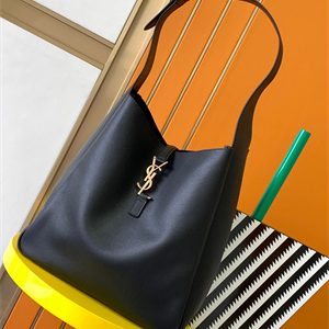 Y.S.L LE 5 A 7 Supple Large HOBO BAG In Black Leather