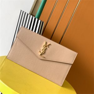 Y.S.L UPTOWN POUCH IN GRAIN DE POUDRE EMBOSSED LEATHER Beige Color Black Tone Metal