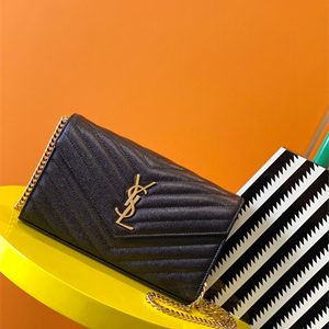 Y.S.L CLASSIC CASSANDRA CHAIN WALLET IN GRAIN DEPOUDRE LEATHER Black Color Gold Tone Metal
