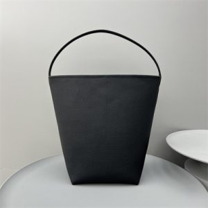 The Row Park N/S Large Tote Bag Grained Calfskin Black Color