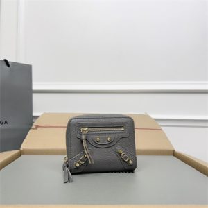 Le Cagole Compact Zippy Wallet In Goatskin Grey Color