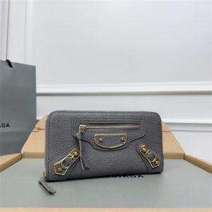 Le Cagole Continental Zippy Wallet In Goatskin Grey Color