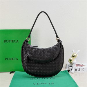 BV Medium Gemelli Shoulder Bag In Lambskin Leather Fondant Color