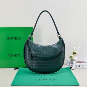 BV Medium Gemelli Shoulder Bag In Lambskin Leather Emerald Green Color