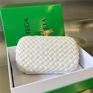 BV Knot Clutch In Lambskin Leather White Color