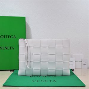 BV Cassette Zipper Pouch In Lambskin Leather White Color 80-8