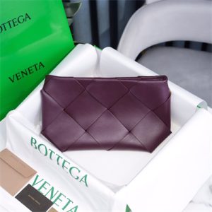 BV Zippy Pouch In Lambskin Leather Purple Color 6689