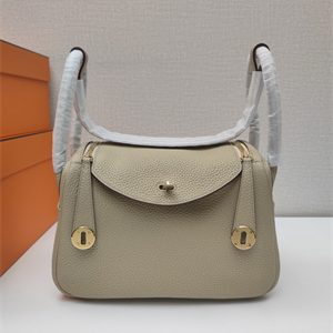 Lindy Bag Taurillon Clemence Leather 26/30CM Gold/Silver Tone Metal In Trench Color HS