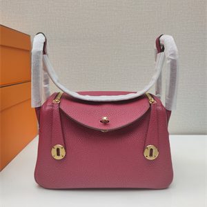 Lindy Bag Taurillon Clemence Leather 26/30CM Gold/Silver Tone Metal In Burgundy Color HS