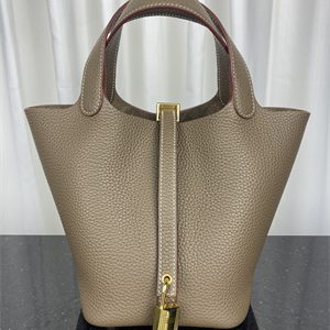 Picotin Lock Bag Taurillon Clemence Leather 18/22CM Gold/Silver Tone Metal In Etoupe Color HS