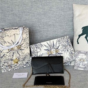 CD Long Saddle Wallet With Chain Grained Calfskin Black