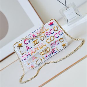 Cha.nel Clutch Sequins & Gold-Tone Metal White AS4561
