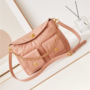 Chanel Large Hobo Handbag Shiny calfskin Gold Tone Metal Pink AS4668