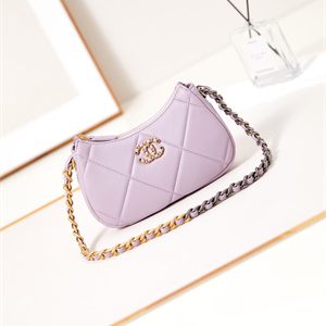 CHANEL 19 CLUTCH WITH CHAIN Shiny Lambskin, Gold-Tone, Silver-Tone & Ruthenium-Finish Metal Lilac AP3763