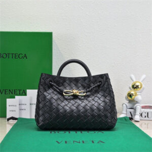 BV Small Andiamo Top handle bag Lambskin Leather Black
