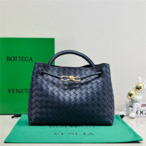 BV Medium Andiamo Top handle bag Lambskin Leather Navy