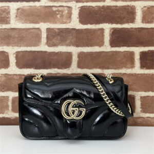 Gu.cci GG Marmont Medium Shoulder Bag Patent Leather Black 443497