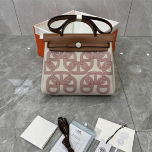 Her.mes Herbag 31 Canvas and Calfskin With Printing
