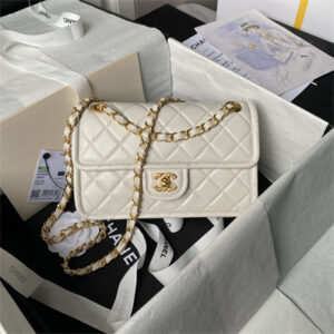 Chanel Vintage Small Classic Flap Bag Lambskin Gold Tone Metal White AS3587