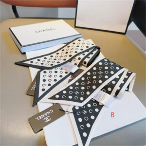 Chanel Twilly 100% Silk 32011