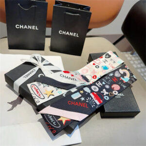 Chanel Twilly 100% Silk 32016